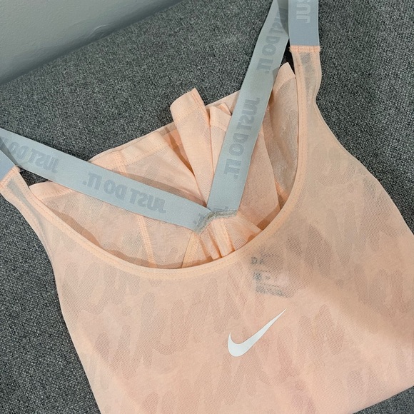 Two SPORTS top open back - Picture 7 of 7